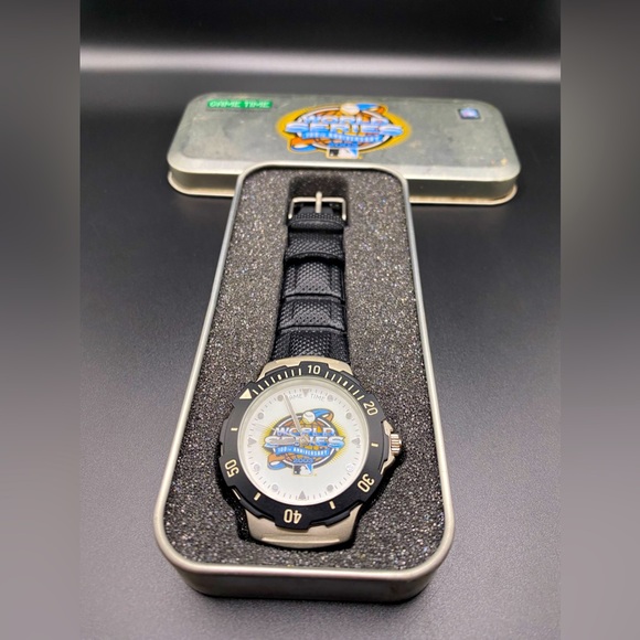World Series 100TH Anniversary 2003 Game Time Watch - Picture 1 of 10